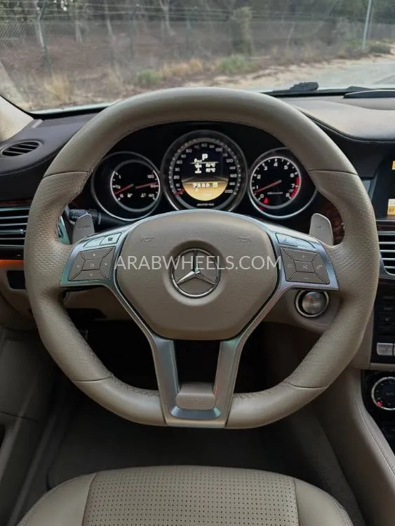 Mercedes Benz CLS Class 2012 for Sale in Sharjah Image-8