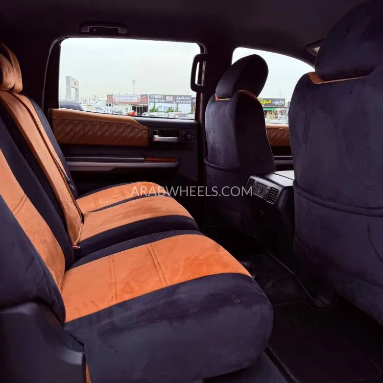 Toyota Tundra 2018 for Sale in Ajman Image-7