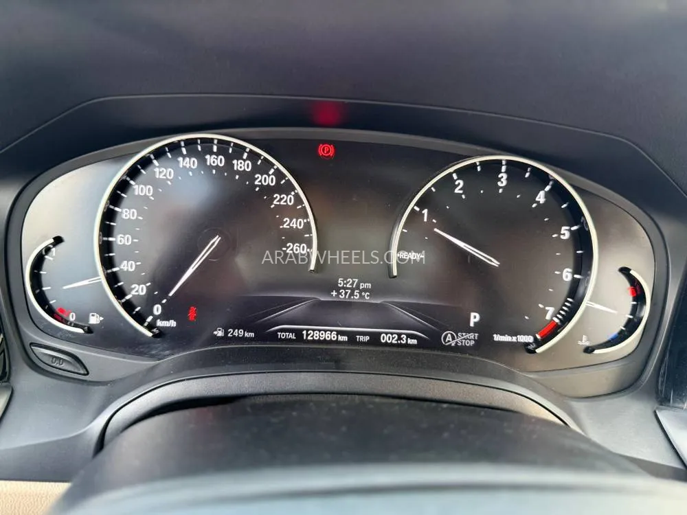 BMW 3 series 2020 for Sale in Abu Dhabi Image-7