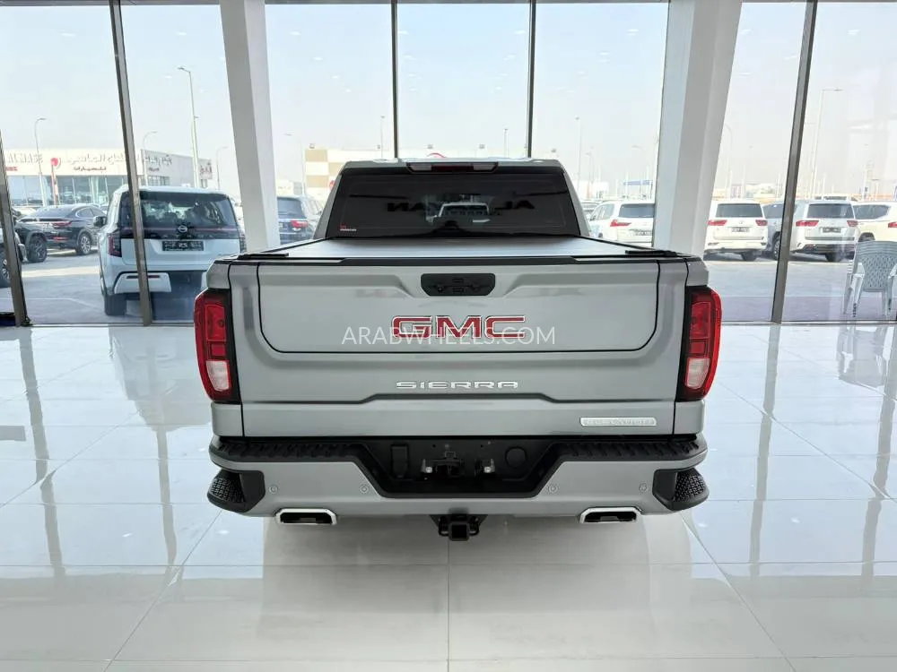 GMC Sierra 2024 for Sale in Abu Dhabi Image-10
