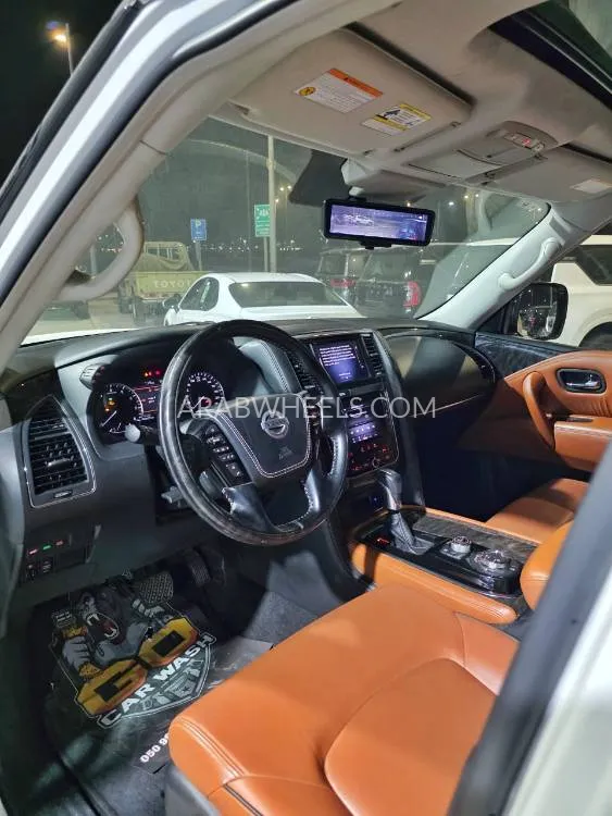 Nissan Patrol 2021 for Sale in Abu Dhabi Image-3