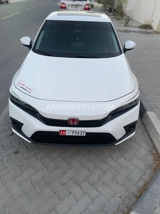 Honda Civic 2022 for Sale in Sharjah Image-4