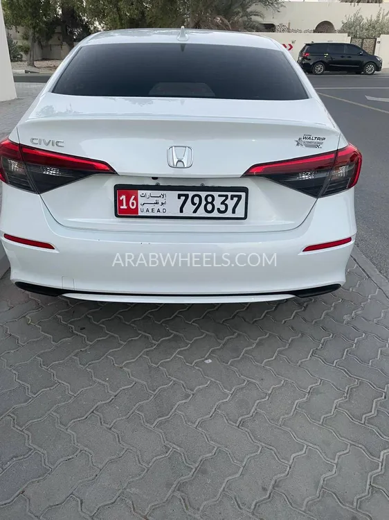Honda Civic 2022 for Sale in Sharjah Image-5