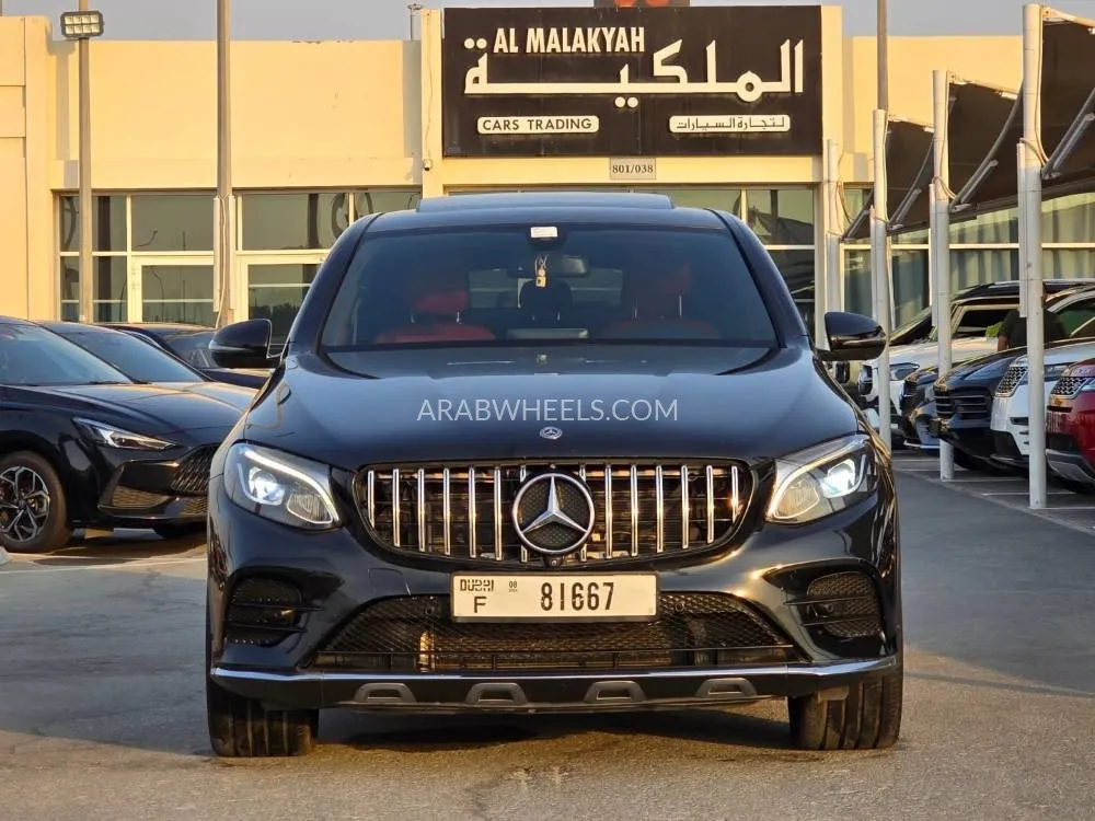 Mercedes Benz GLC Class 2020 for Sale in Dubai Image-2