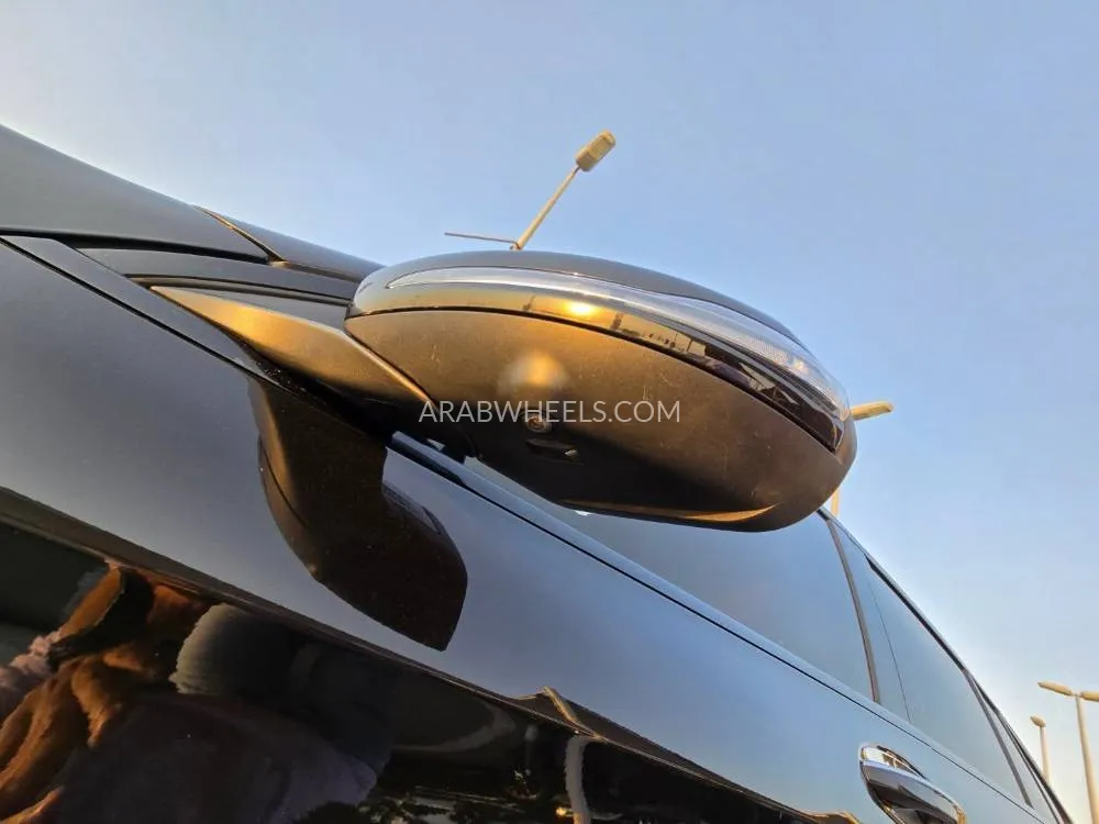 Mercedes Benz GLC Class 2020 for Sale in Dubai Image-4