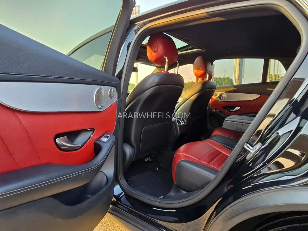 Mercedes Benz GLC Class 2020 for Sale in Dubai Image-11