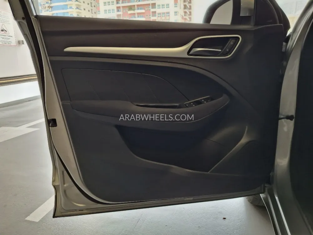 MG ZS 2024 for Sale in Dubai Image-11