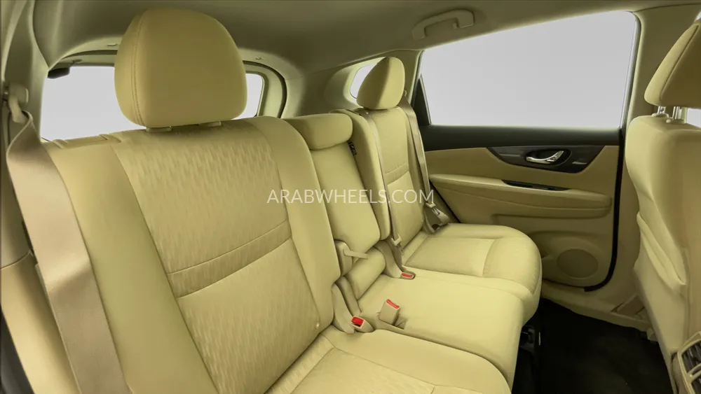 Nissan X-Trail 2022 for Sale in Dubai Image-25