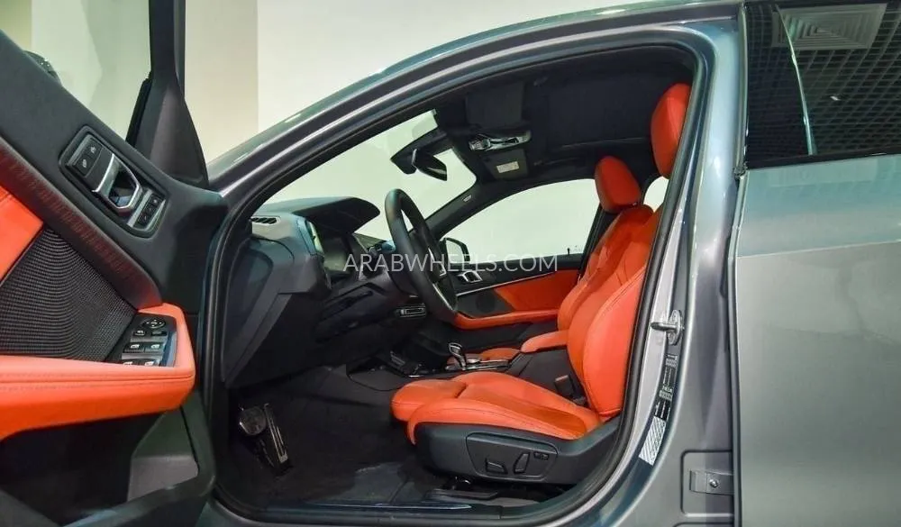 بي إم دبليو الفئة الأولى 2024 for Sale in أبو ظبي Image-6