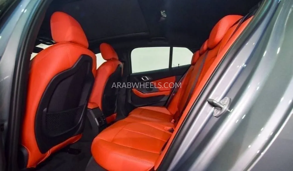 بي إم دبليو الفئة الأولى 2024 for Sale in أبو ظبي Image-10