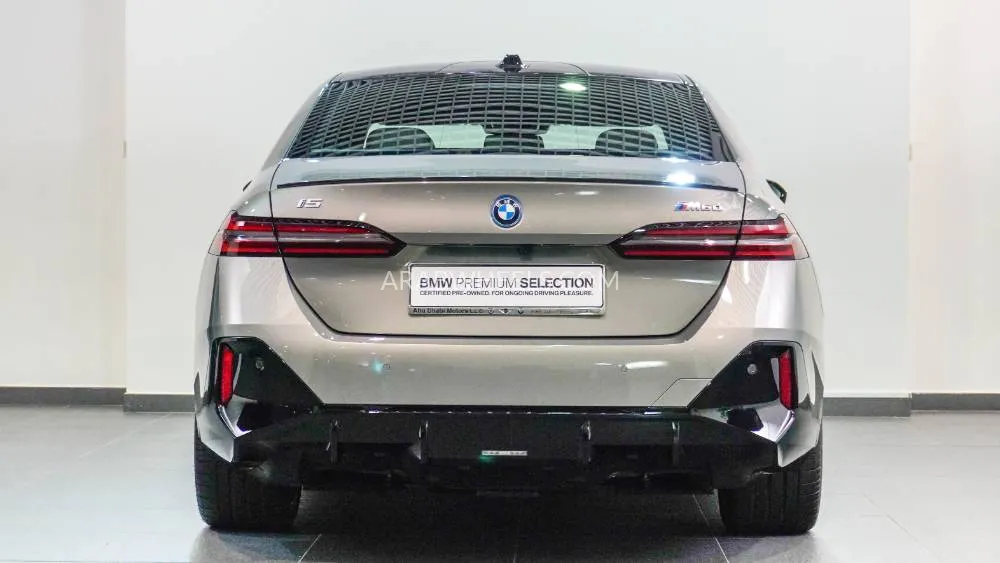 BMW i5 2024 for Sale in Abu Dhabi Image-15