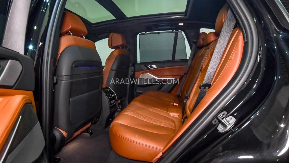 BMW X5 2023 for Sale in Abu Dhabi Image-11