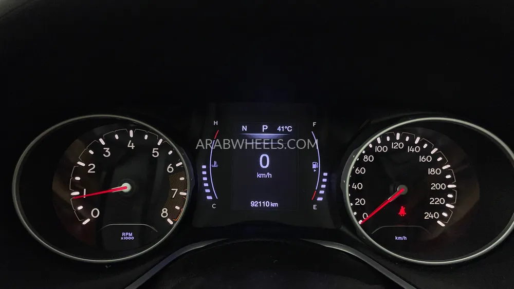 جيب كومباس 2019 for Sale in دبي Image-13