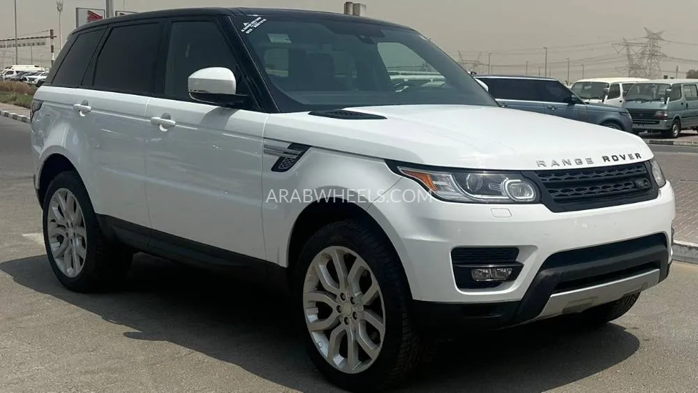 Land Rover Range Rover Sport 2014 for Sale in Umm Al Quwain Image-2