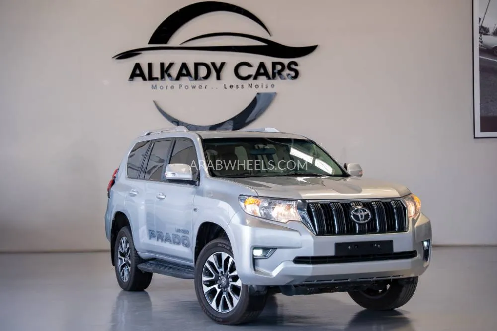 Toyota Land Cruiser Prado 2022 for Sale in Umm Al Quwain Image-2