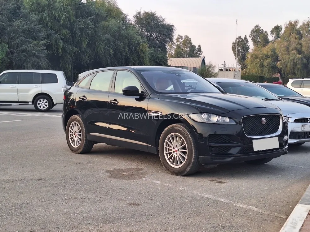 Jaguar F Pace 2017 for Sale in Sharjah Image-2