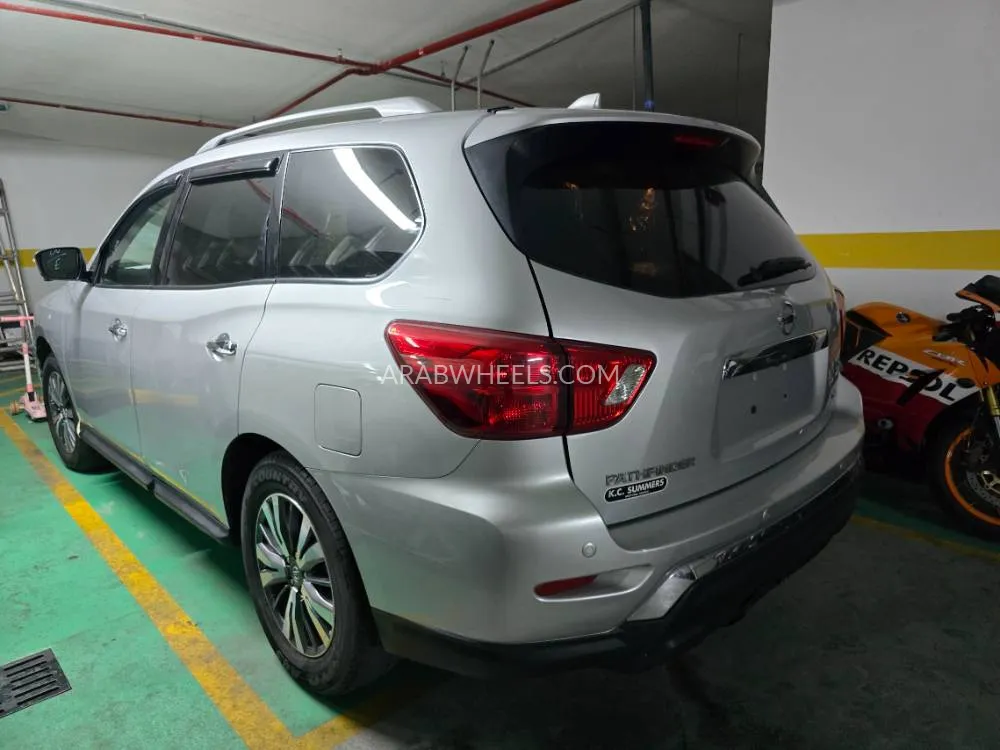 نيسان باثفايندر 2020 for Sale in دبي Image-3