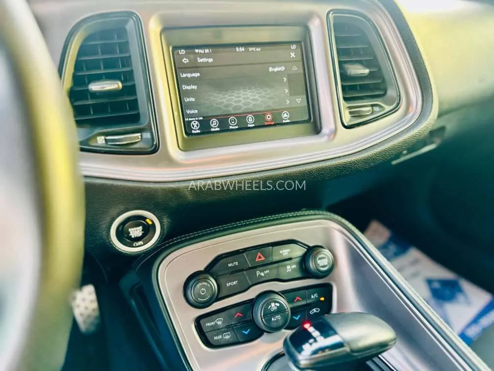 دودج تشالينجر 2023 for Sale in الشارقة Image-9