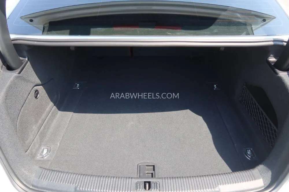 Audi A6 2017 for Sale in Dubai Image-8