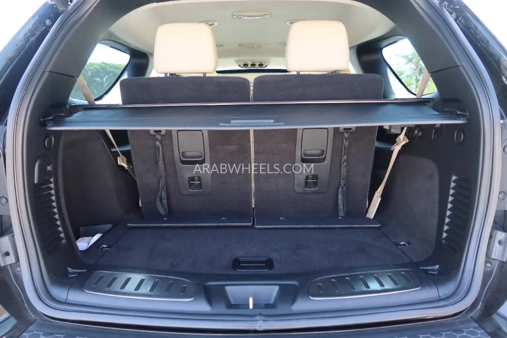 Dodge Durango 2019 for Sale in Dubai Image-12