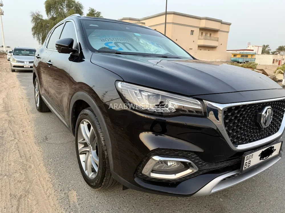 MG HS 2023 for Sale in Dubai Image-3