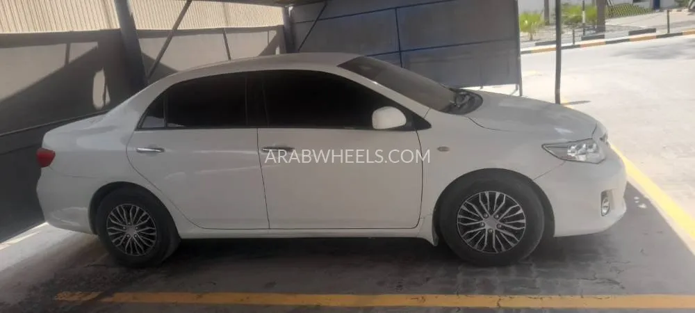 تويوتا كورولا 2013 for Sale in رأس الخيمة Image-1