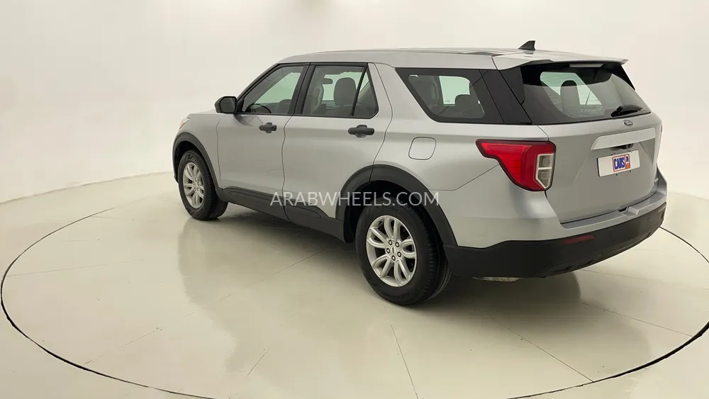 Ford Explorer 2023 for Sale in Dubai Image-5