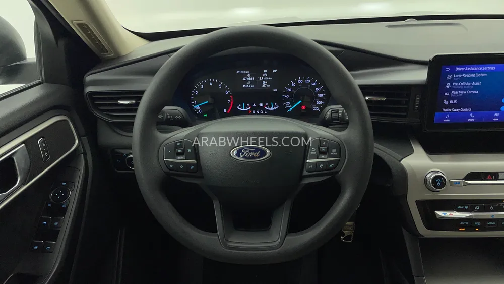 Ford Explorer 2023 for Sale in Dubai Image-17