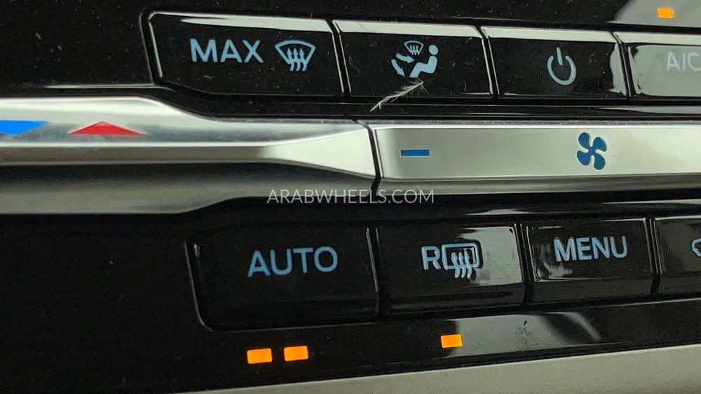 Ford Explorer 2023 for Sale in Dubai Image-41