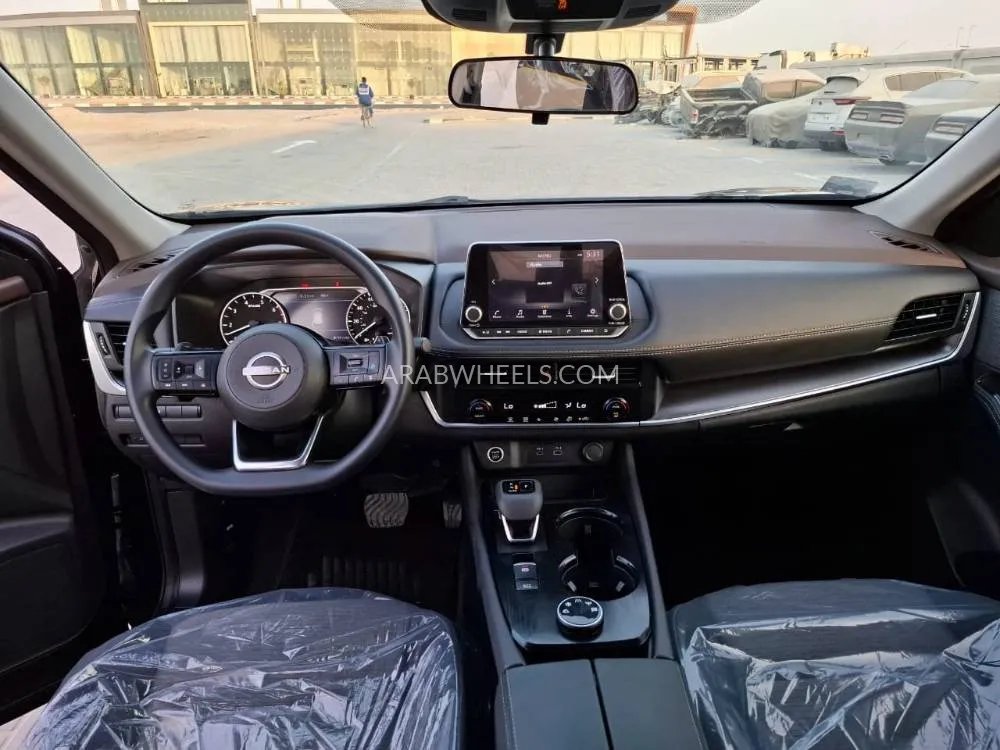 Nissan Rogue 2023 for Sale in Ajman Image-12