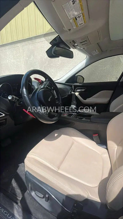 جاجوار أف تايب 2017 for Sale in دبي Image-4