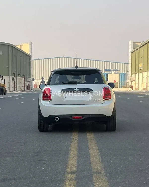 ميني كوبر 2020 for Sale in أم القيوين Image-8
