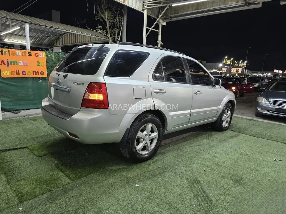 Kia Sorento 2008 for Sale in Ajman Image-9