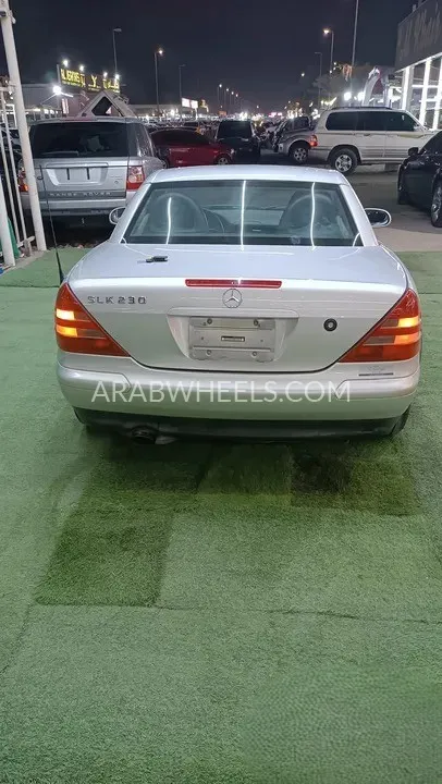 Mercedes Benz SLK Class 2002 for Sale in Ajman Image-3