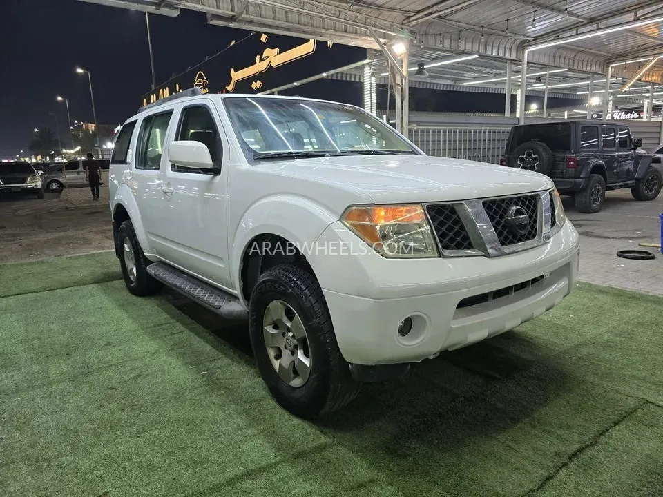 Nissan Pathfinder 2006 for Sale in Ajman Image-8
