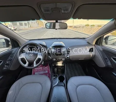 Hyundai Tucson 2010 for Sale in Dubai Image-7