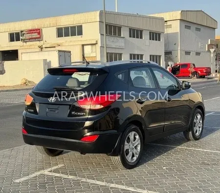 Hyundai Tucson 2010 for Sale in Dubai Image-10