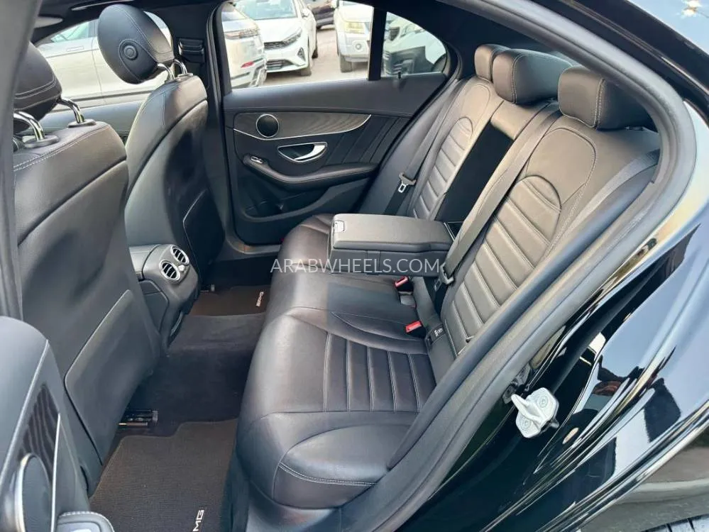 Mercedes Benz C Class 2016 for Sale in Dubai Image-11