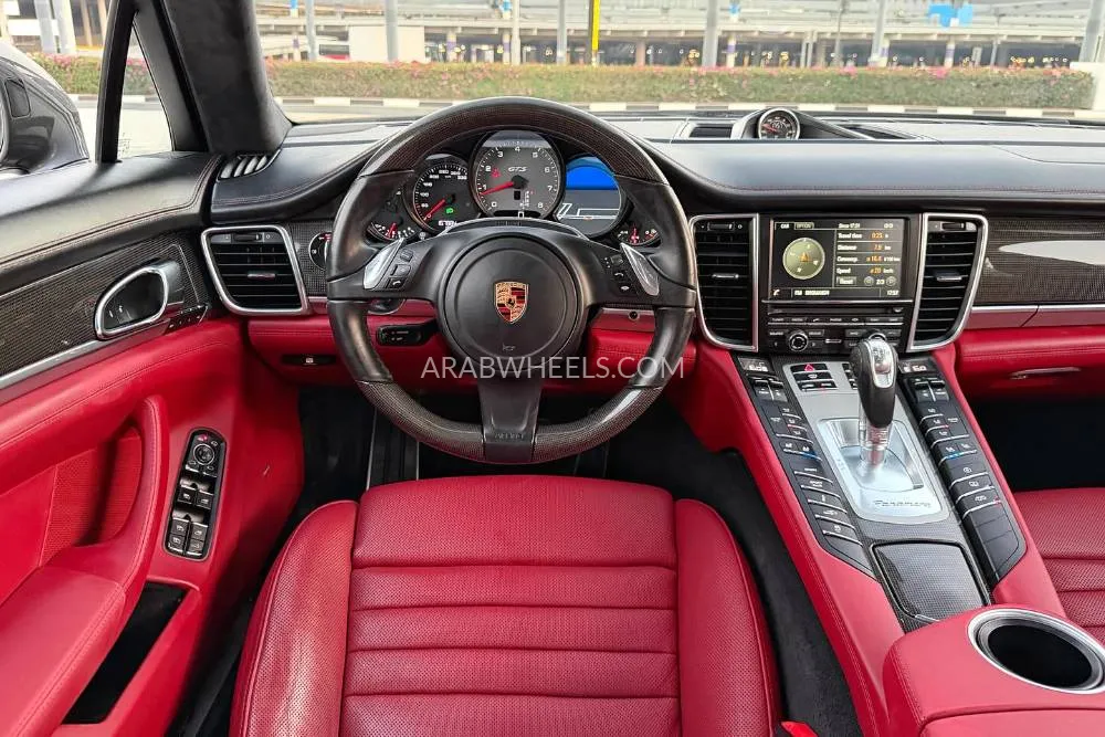 Porsche Panamera 2016 for Sale in Dubai Image-7