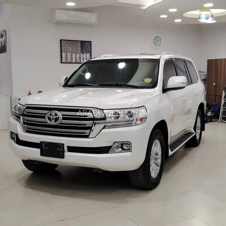 Toyota Land Cruiser 2020 for Sale in Sharjah Image-3