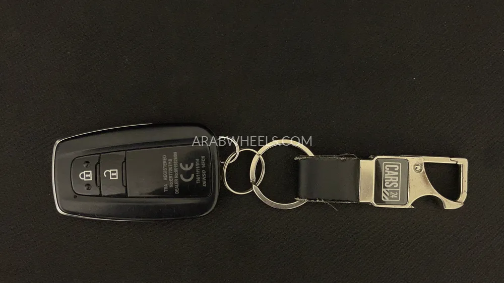 Toyota Land Cruiser Prado 2022 for Sale in Dubai Image-28