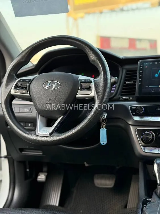 Hyundai Sonata 2020 for Sale in Ajman Image-5