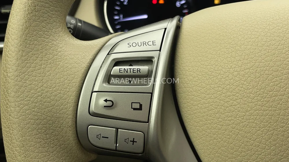 Nissan X-Trail 2016 for Sale in Dubai Image-38