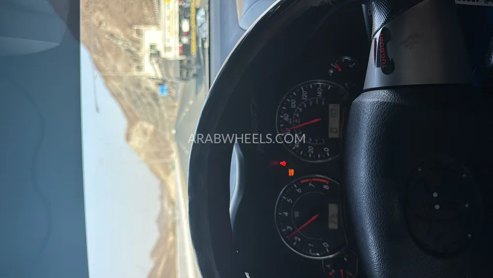 Toyota Corolla 2013 for Sale in Fujairah Image-2