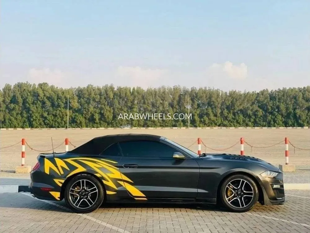 Ford Mustang 2018 for Sale in Sharjah Image-4