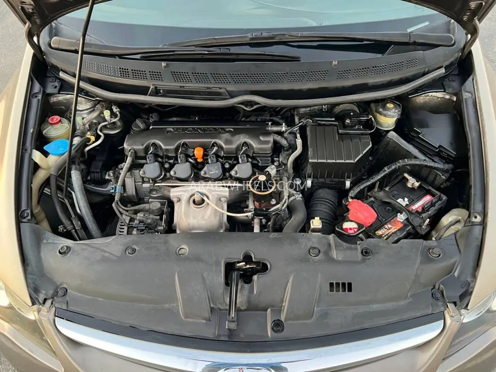 Honda Civic 2008 for Sale in Dubai Image-8