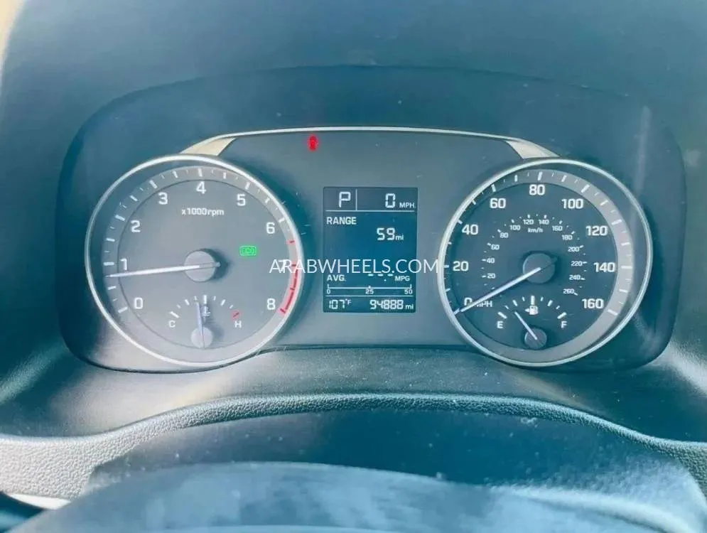 Hyundai Elantra 2018 for Sale in Sharjah Image-7