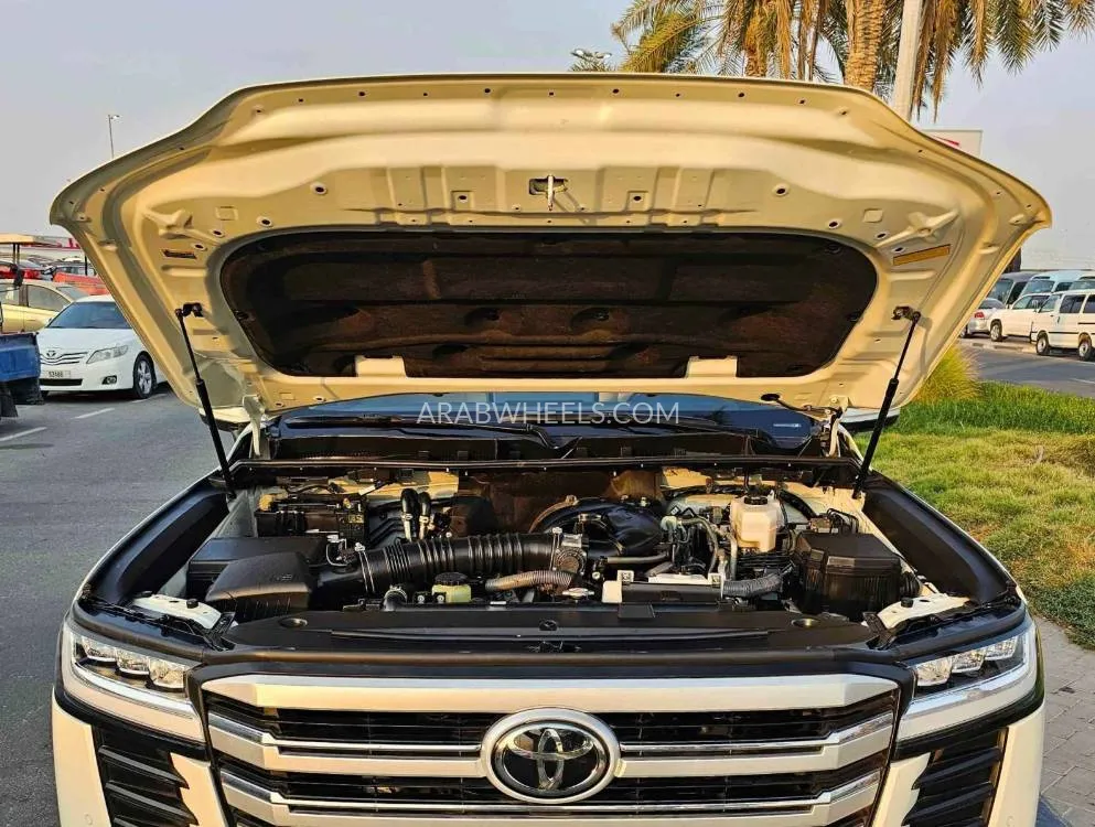 Toyota Land Cruiser 2022 for Sale in Dubai Image-6