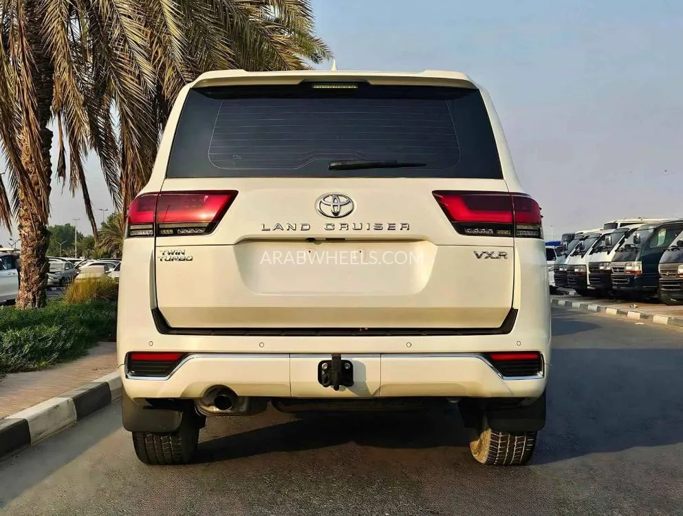 Toyota Land Cruiser 2022 for Sale in Dubai Image-23