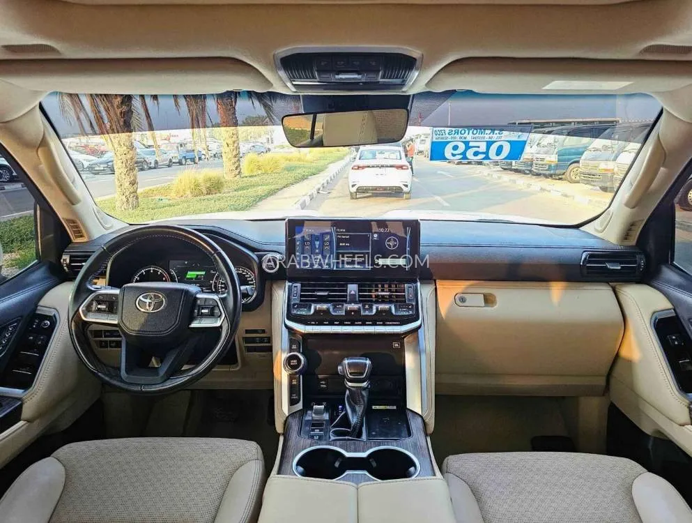 Toyota Land Cruiser 2022 for Sale in Dubai Image-32